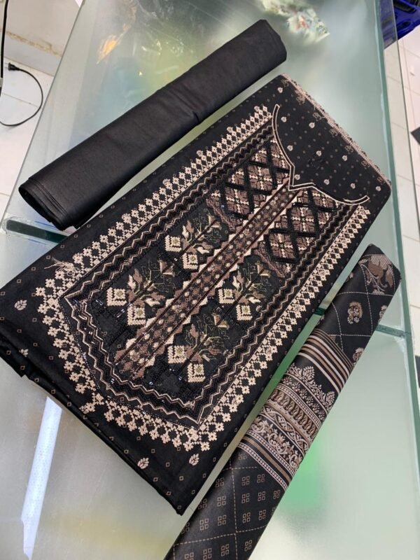 LAWN EMB. LAWN DUPATTA - Image 2