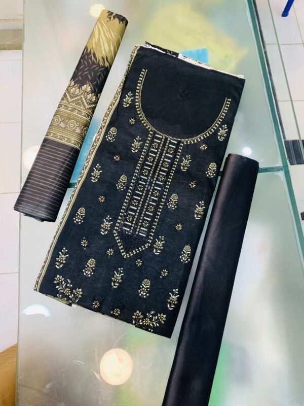 LAWN EMB. LAWN DUPATTA - Image 2