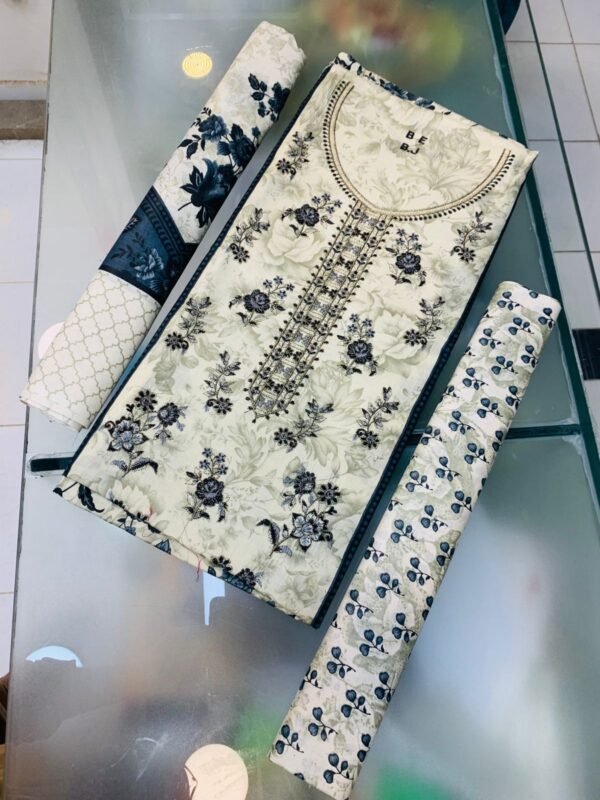 LAWN EMB. LAWN DUPATTA